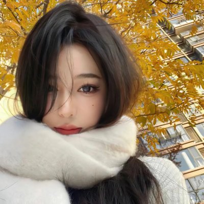纯真小镇的夫人